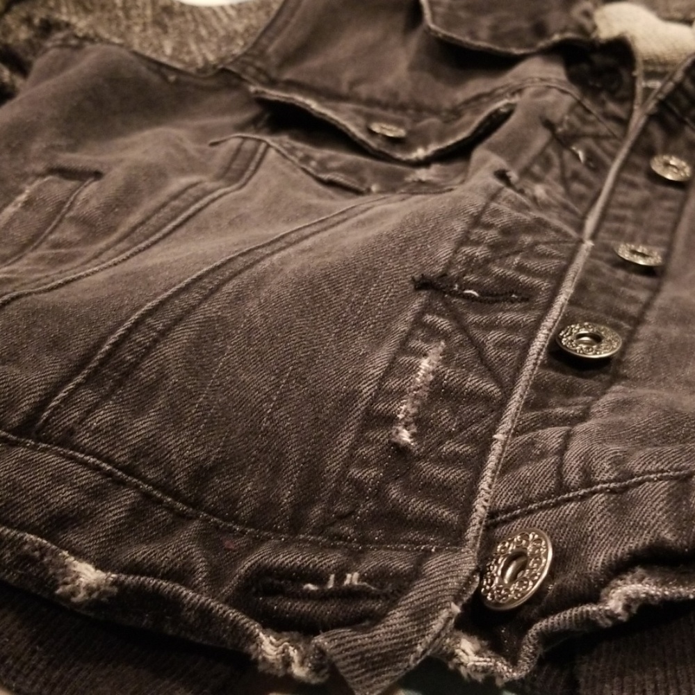 ANY OFFERS!!! Jean Jacket